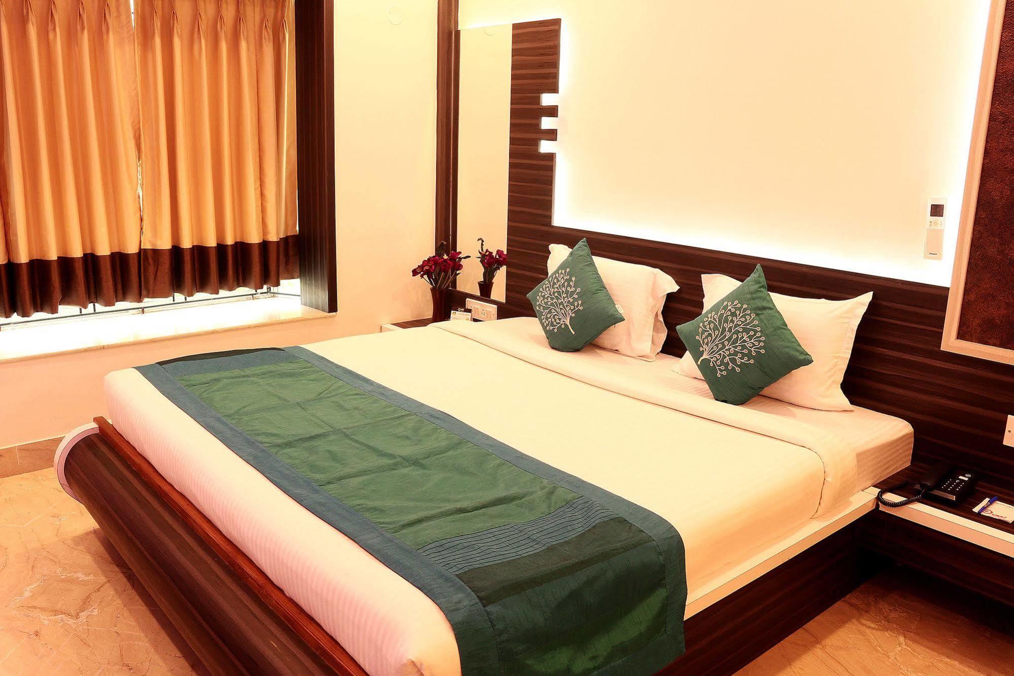 Hotel Narayani Enclave Calcutta Extérieur photo